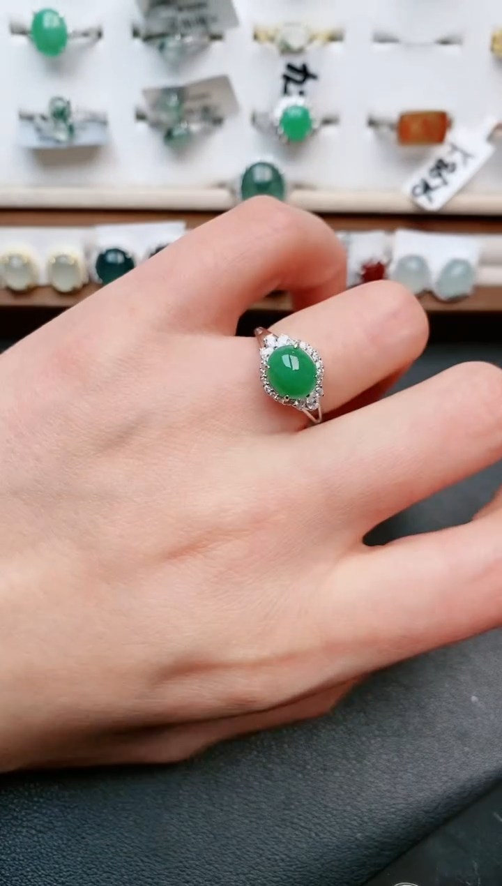 【闪购商品】翡翠戒指银S925镶嵌....