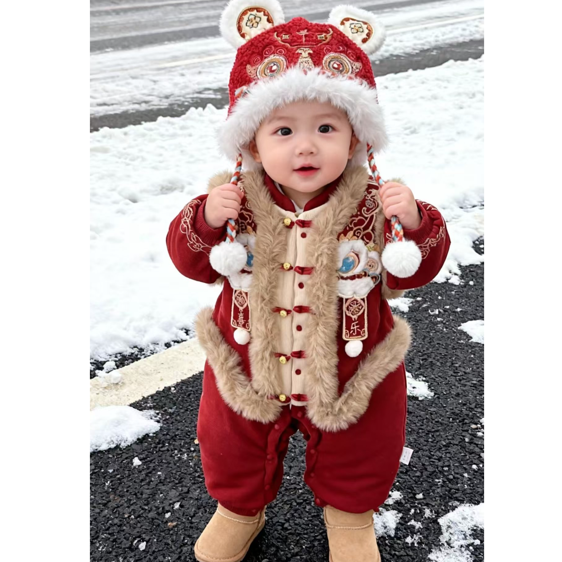 冬季爬服哈衣男宝宝秋冬招财醒狮棉哈衣连体婴儿女宝拜年服
