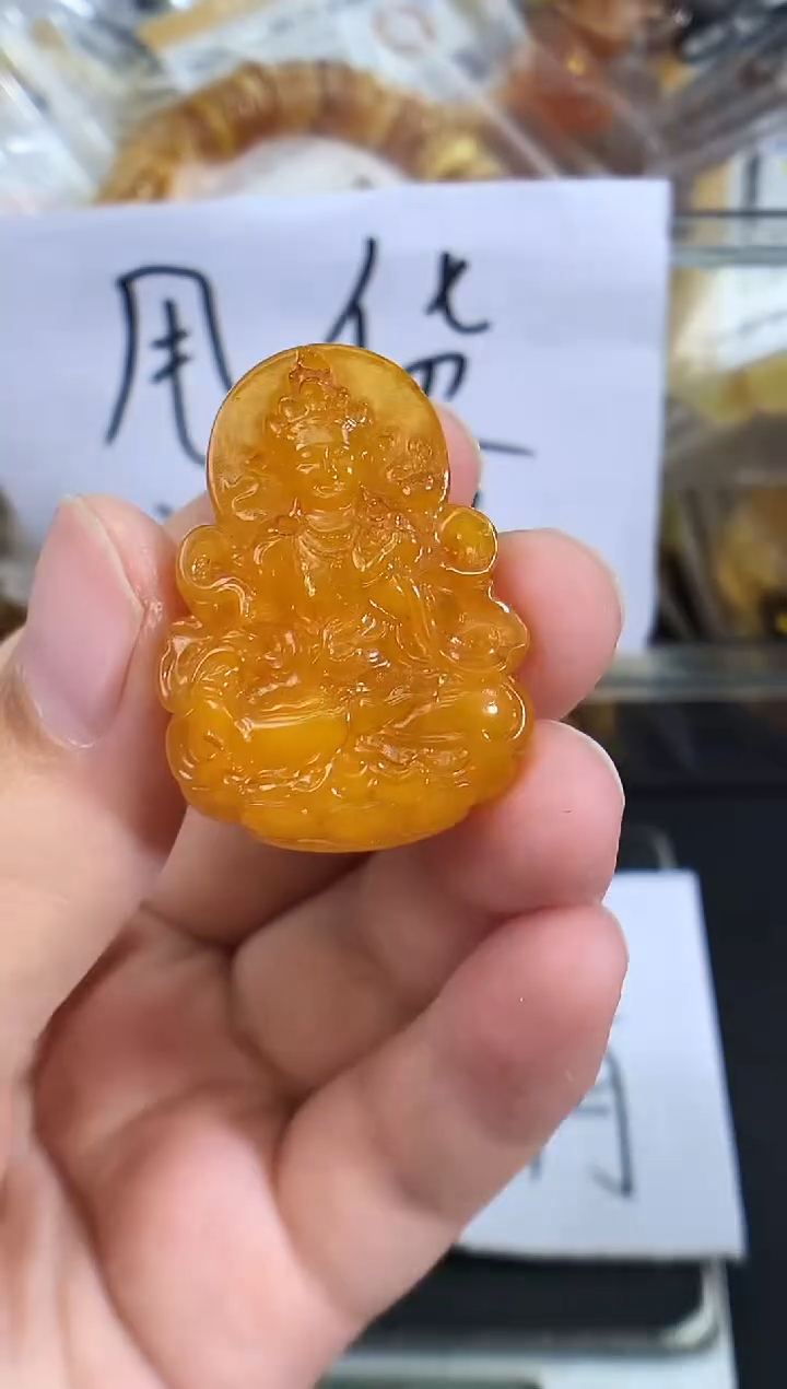 蜜蜡未镶嵌珠宝奇石1