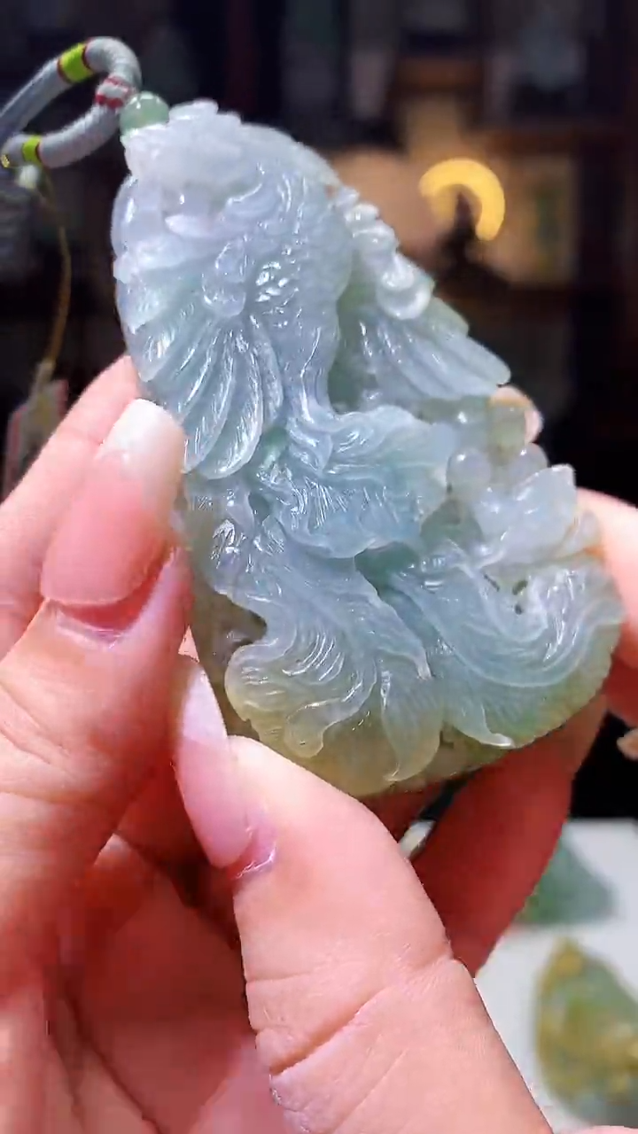 【闪购商品】定制翡翠未镶嵌1086xx-毛货挂件(赠珠链）49