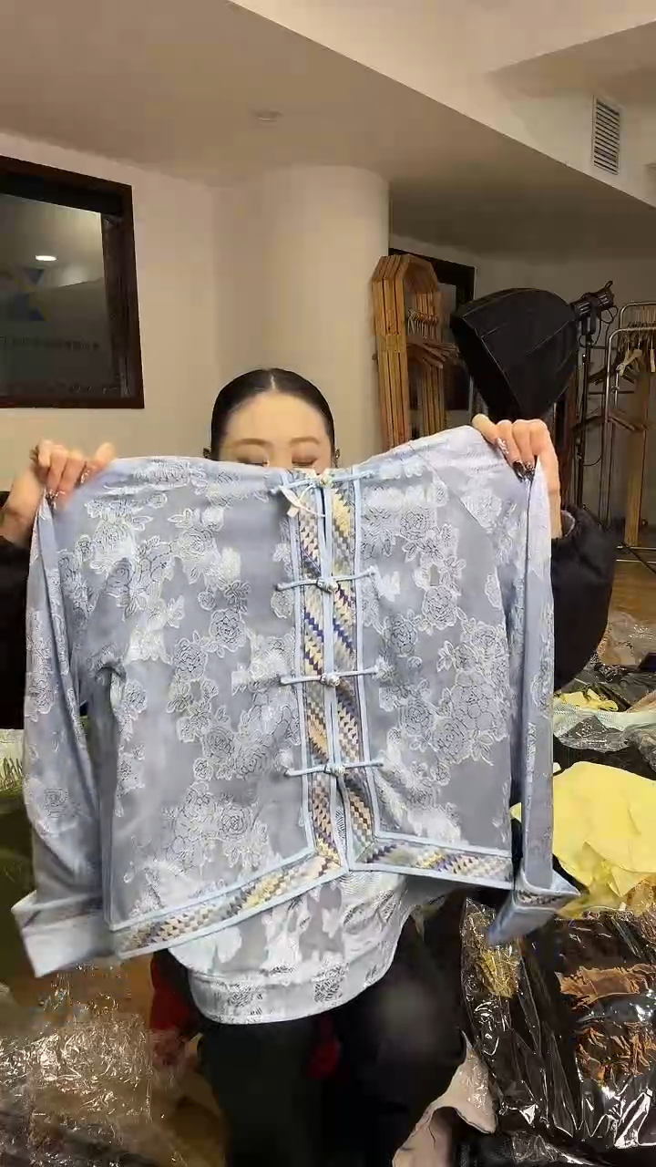 L码        130-140斤  防晒