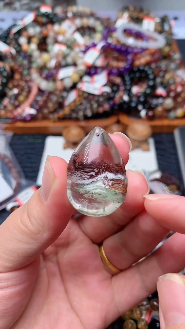 未镶嵌吊坠(赠链)水晶天然172