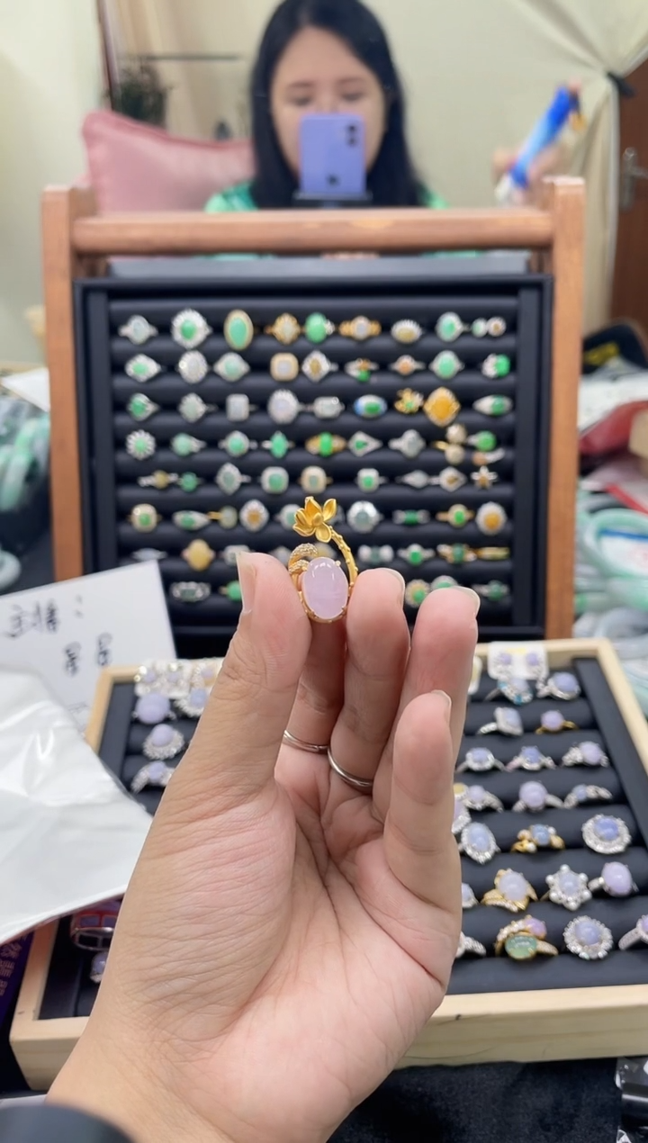 【闪购商品】翡翠颈饰未镶嵌旦面吊坠