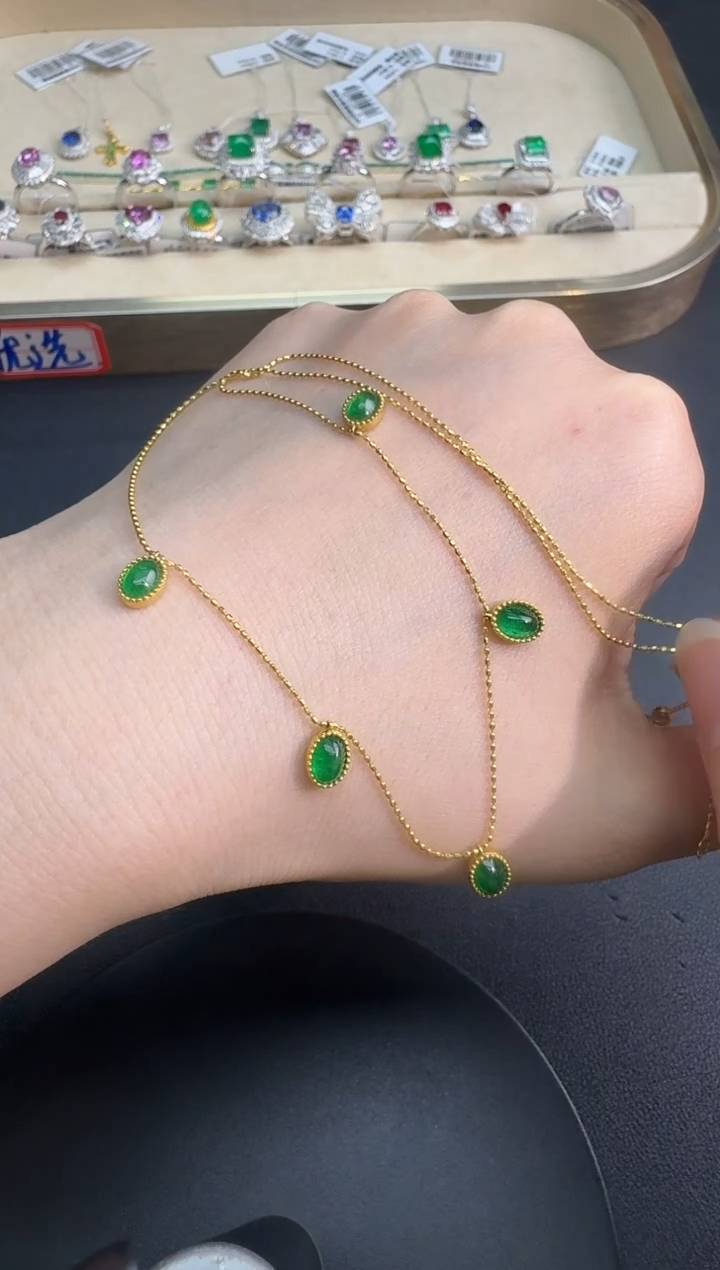 【闪购商品】祖母绿项链18K金镶嵌H0304-S527-28