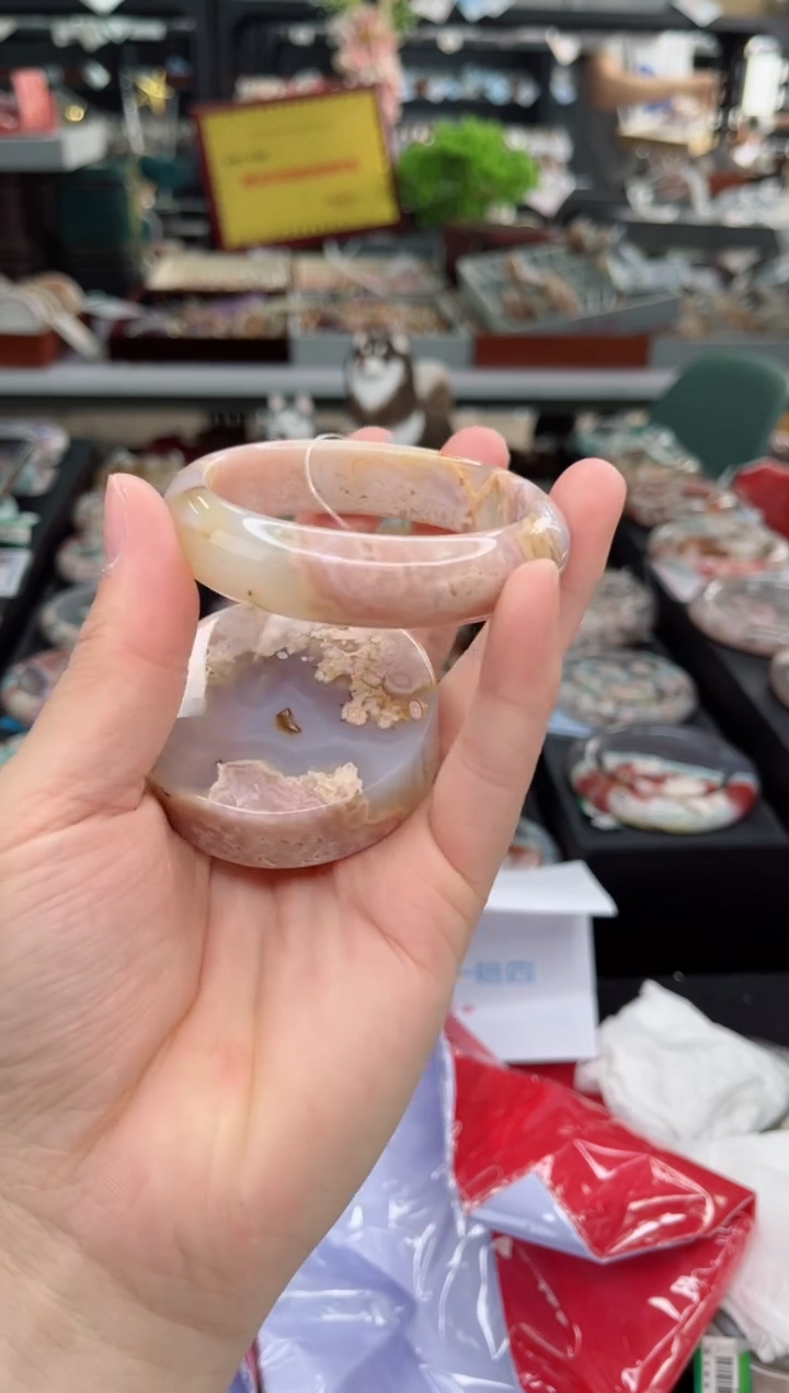 【闪购商品】石英质玉手镯未镶嵌58圈口（赠品镯心）6503661