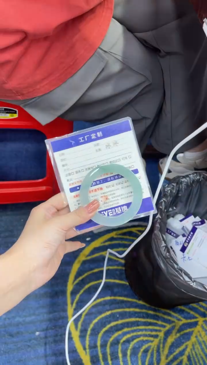 定制翡翠手镯未镶嵌SZGB02DZS