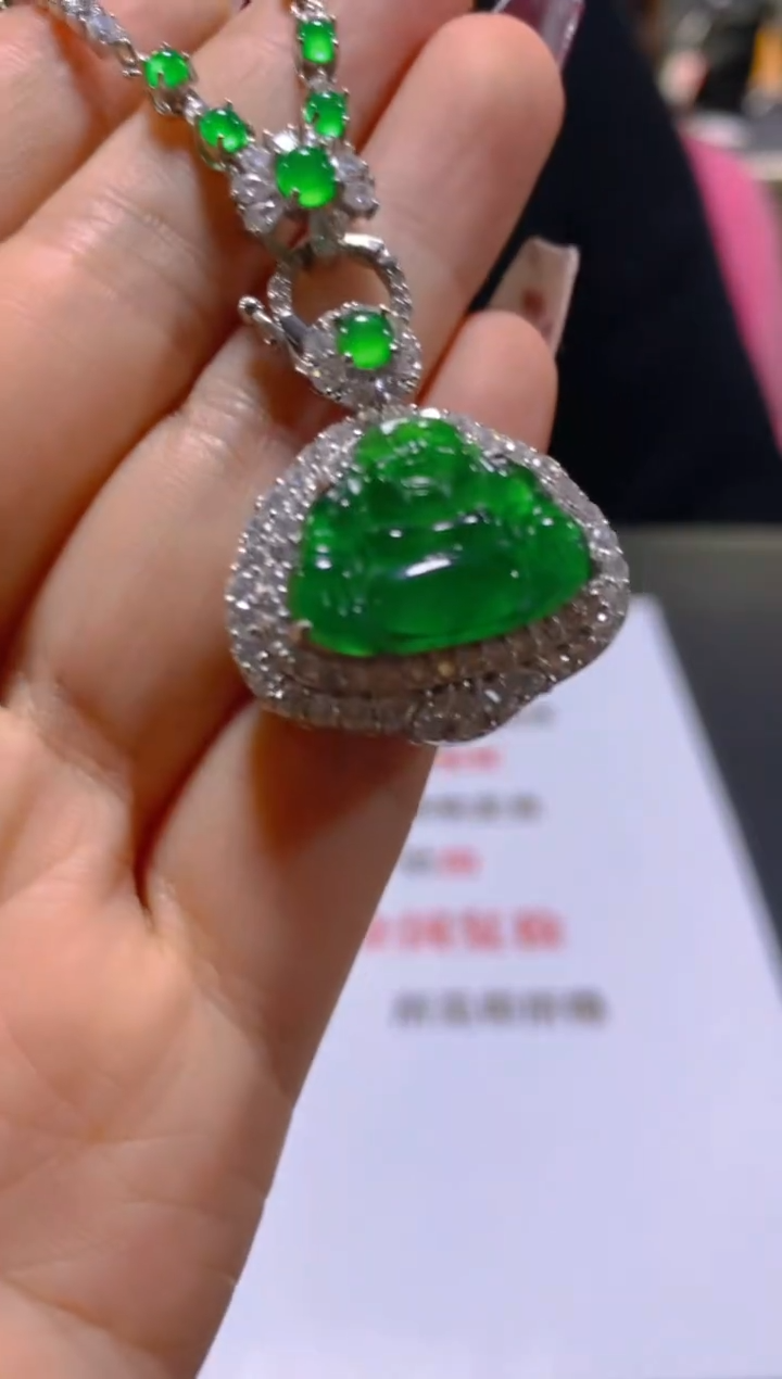 颈饰未镶嵌翡翠多样性发一