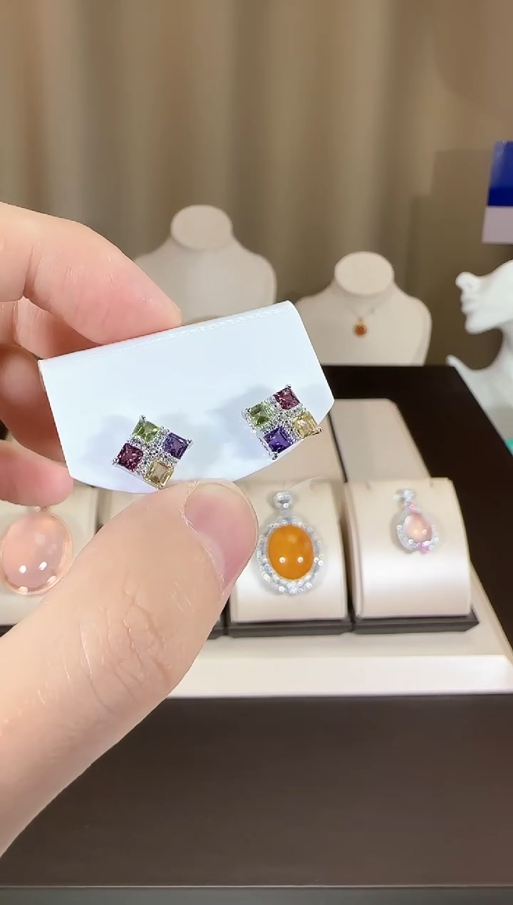 【闪购商品】水晶耳饰银S925镶嵌多宝石耳钉8mm