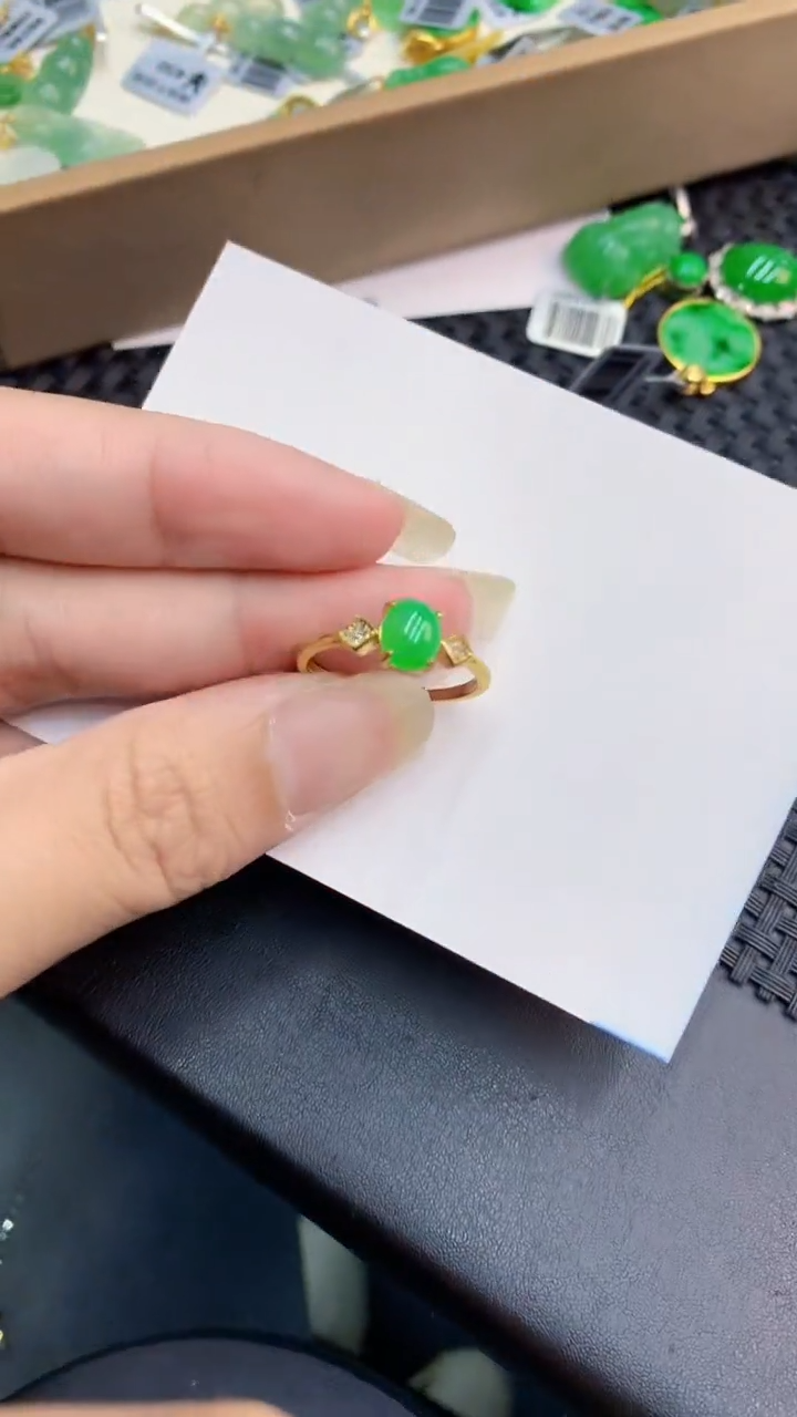 【闪购商品】翡翠颈饰银S925镶嵌            8