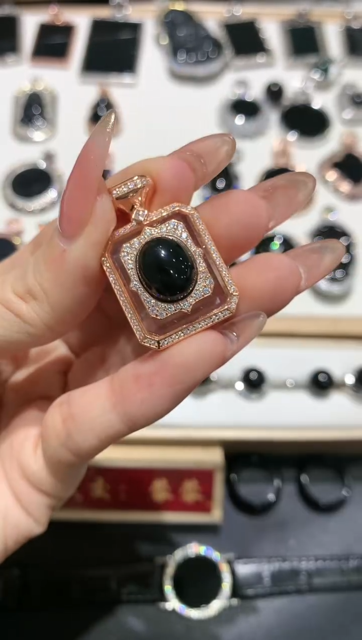 【闪购商品】翡翠吊坠(不含链)银S925镶嵌19多人多样性随机发货1件