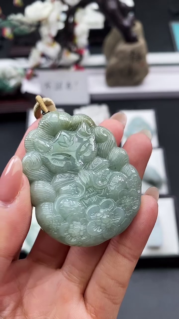 【闪购商品】翡翠颈饰未镶嵌天然缅甸A货翡翠