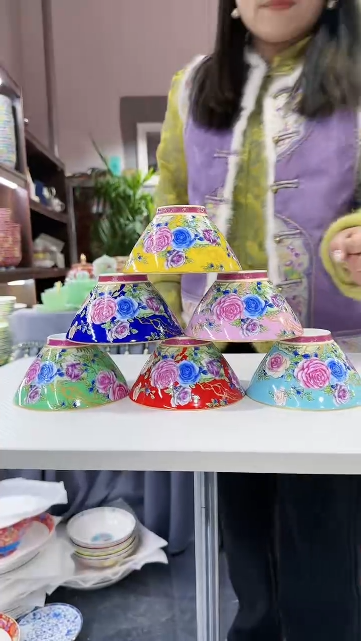 【闪购商品】瓷片斗笠碗5英寸饭碗混色6个