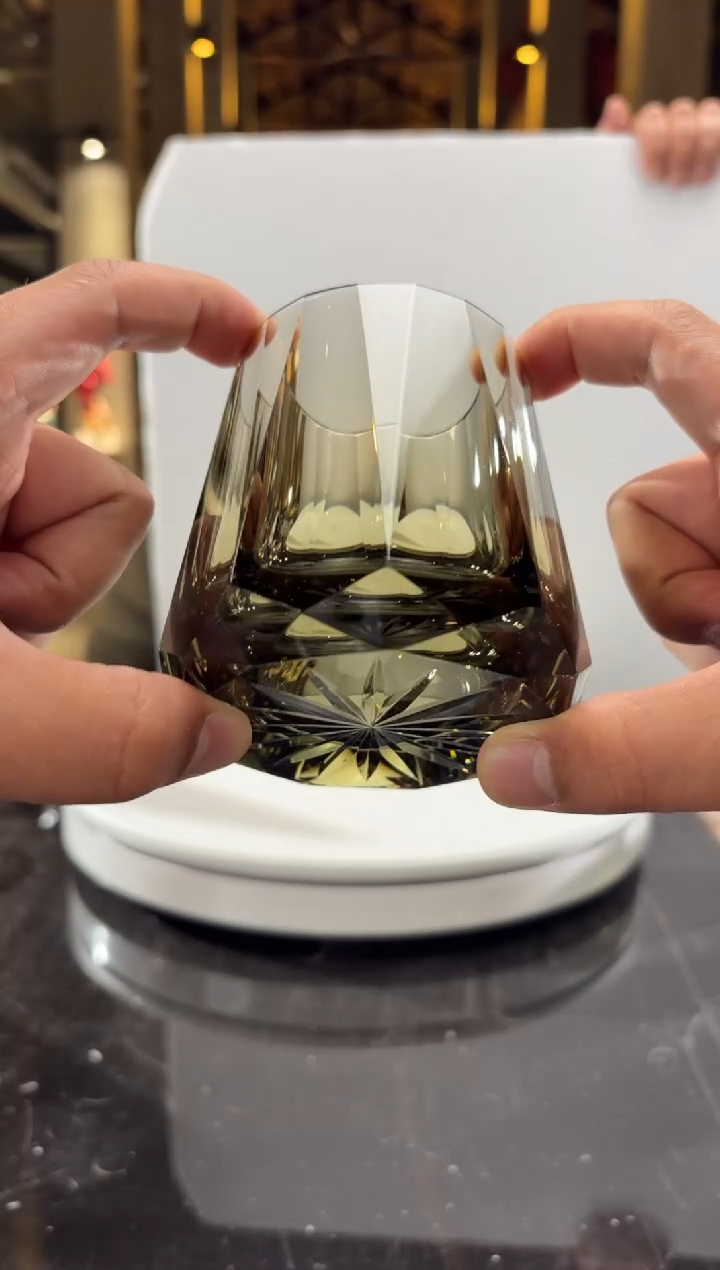 摆件 秋草绿水晶威士忌杯 看好造型