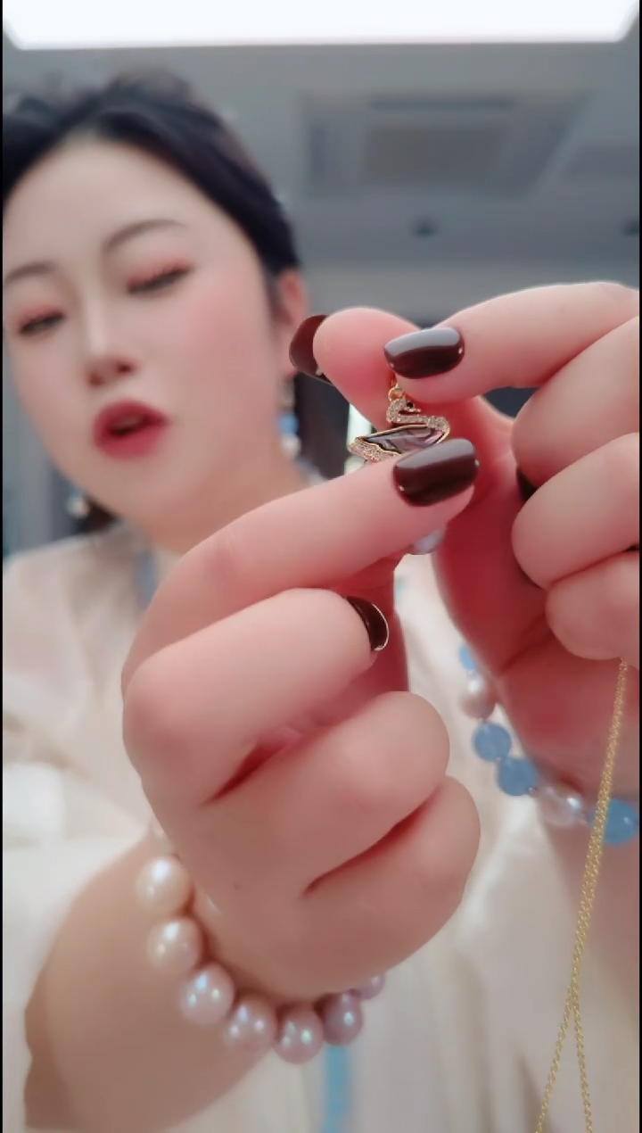 颈饰未镶嵌淡水珍珠2424