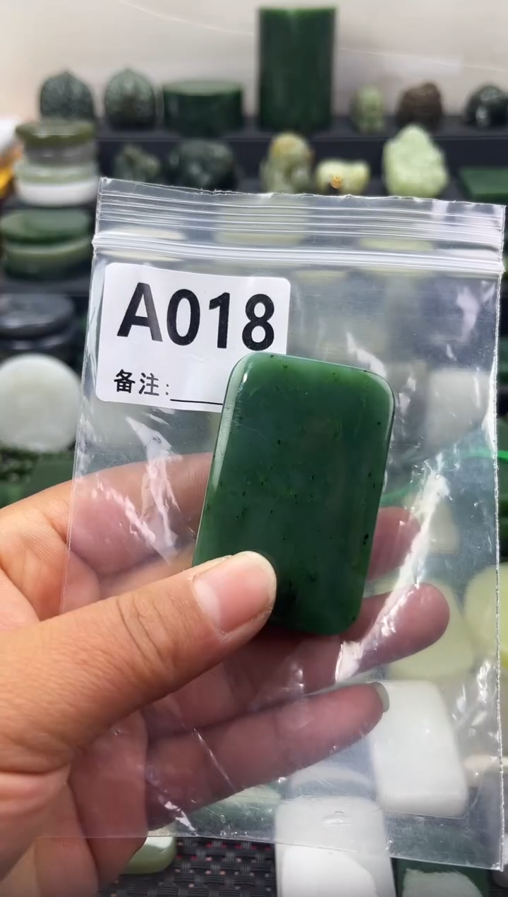 未镶嵌和田玉珠宝半成品无事牌