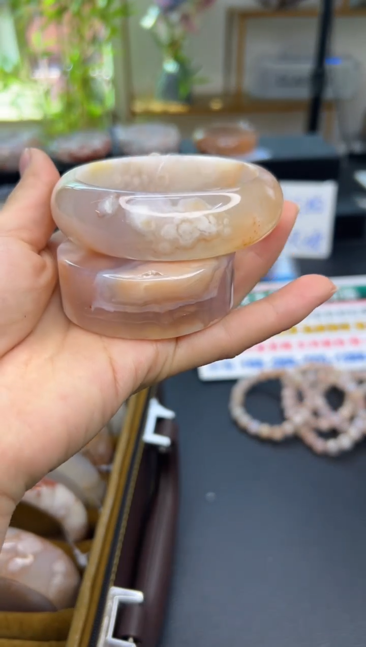 【闪购商品】石英质玉手镯未镶嵌A498(57圈赠送镯心)