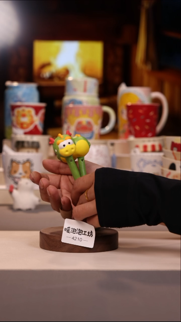 摆件景德镇原创手工陶瓷4210