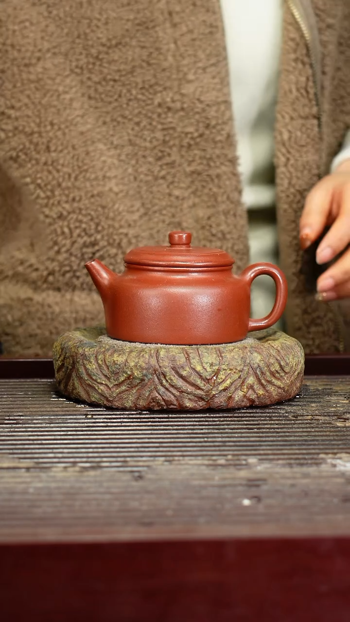 宜兴原矿紫砂壶茶壶宜兴原矿紫砂壶茶壶160C1