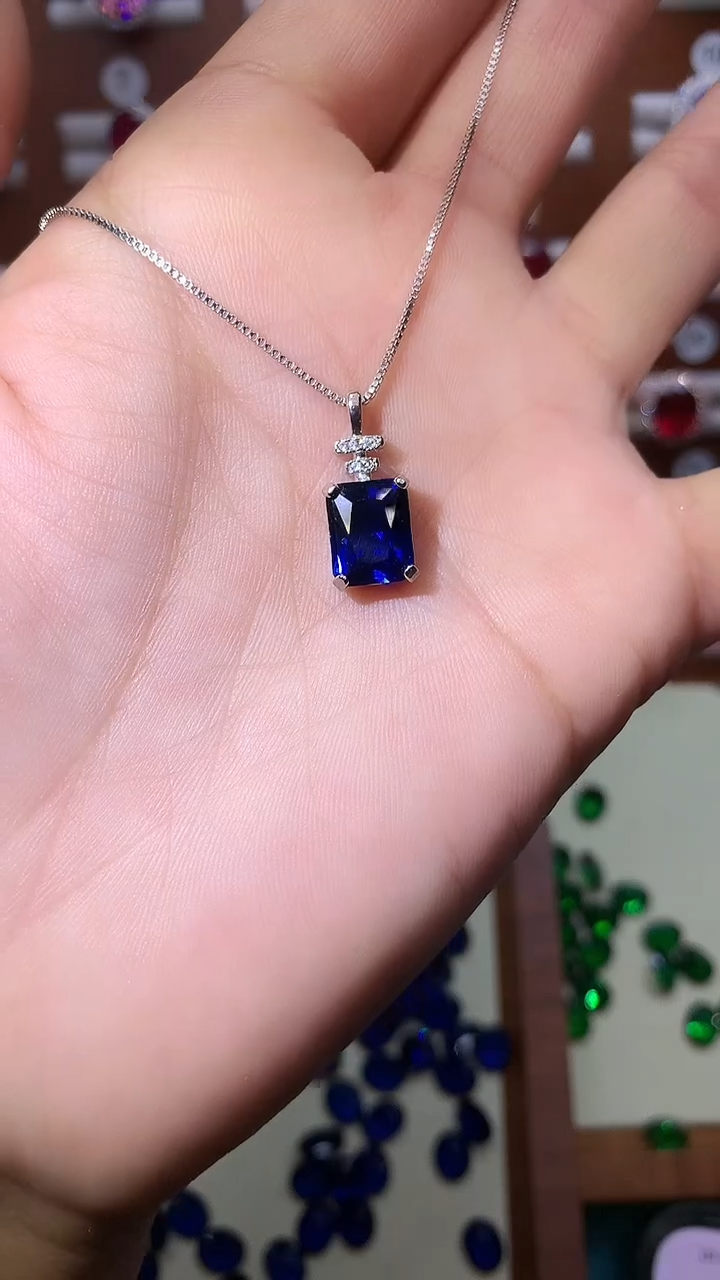 颈饰蓝宝石银S925镶嵌810白