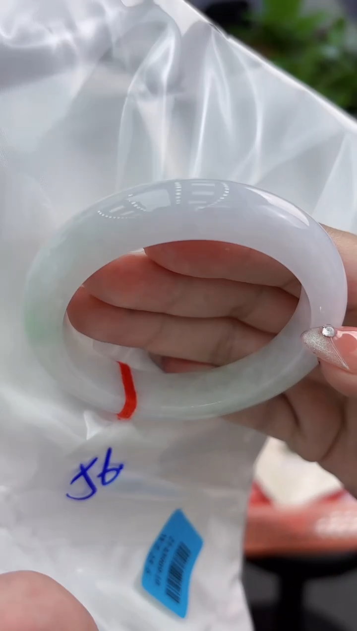 【闪购商品】翡翠手镯未镶嵌翡翠手镯