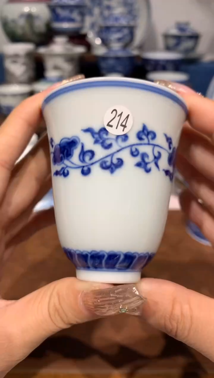 【闪购商品】摆件214青花缠枝的杯子纹额额