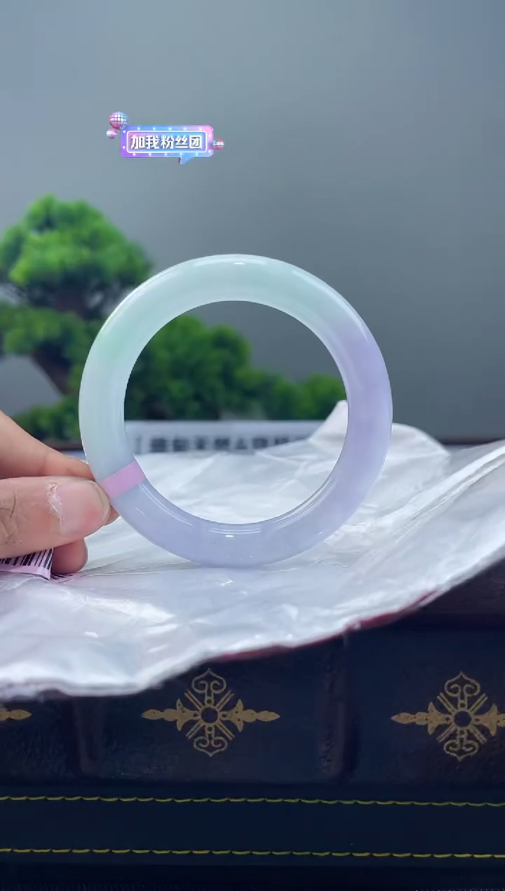 【闪购商品】翡翠手镯未镶嵌手镯1