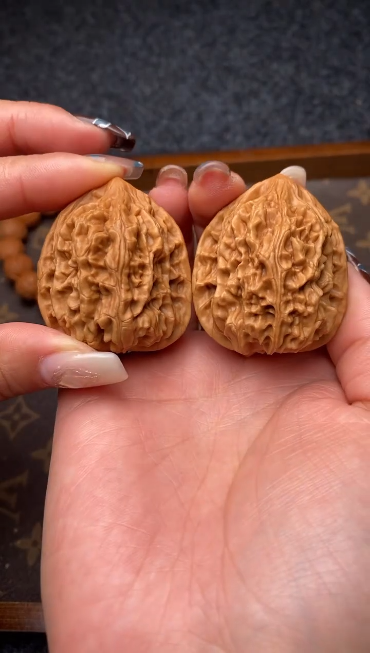 把件文玩核桃B55号39尺鸡心