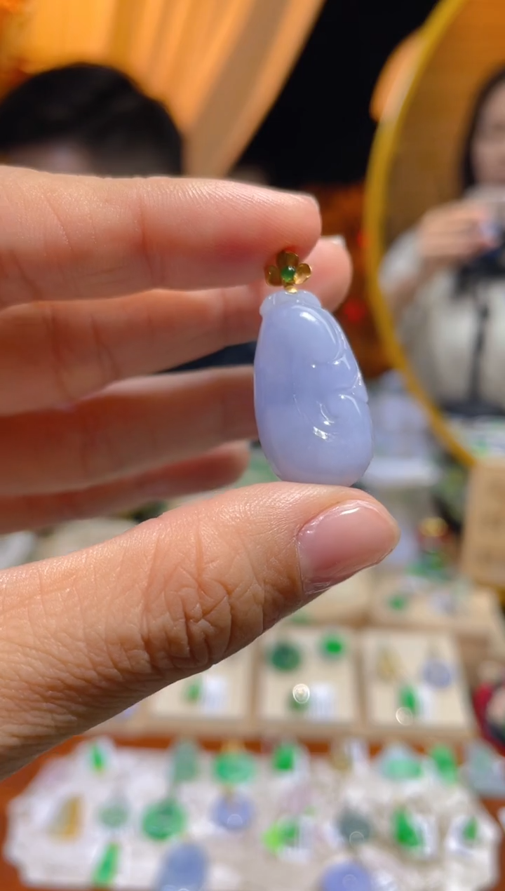 【闪购商品】翡翠颈饰18K金镶嵌假一赔三