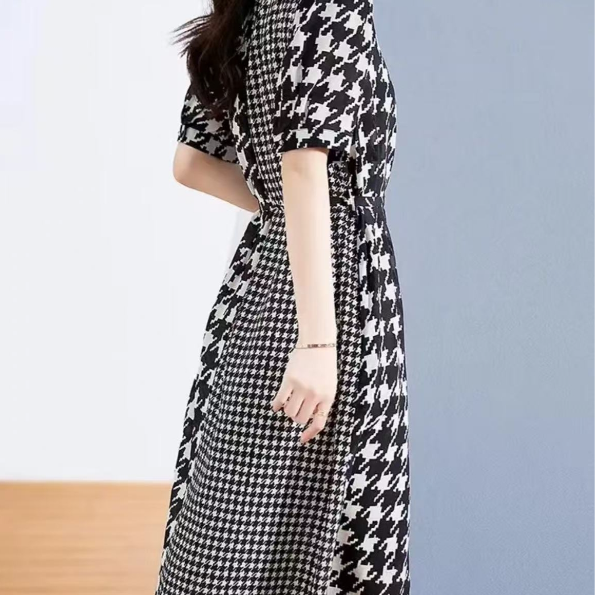 编号300-399大码贵妇女装韩版连衣裙