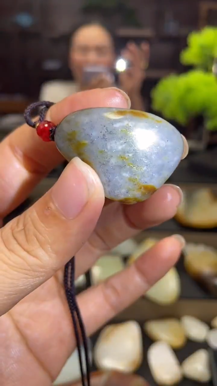 未镶嵌和田玉挂件和田玉吊坠挂件精美