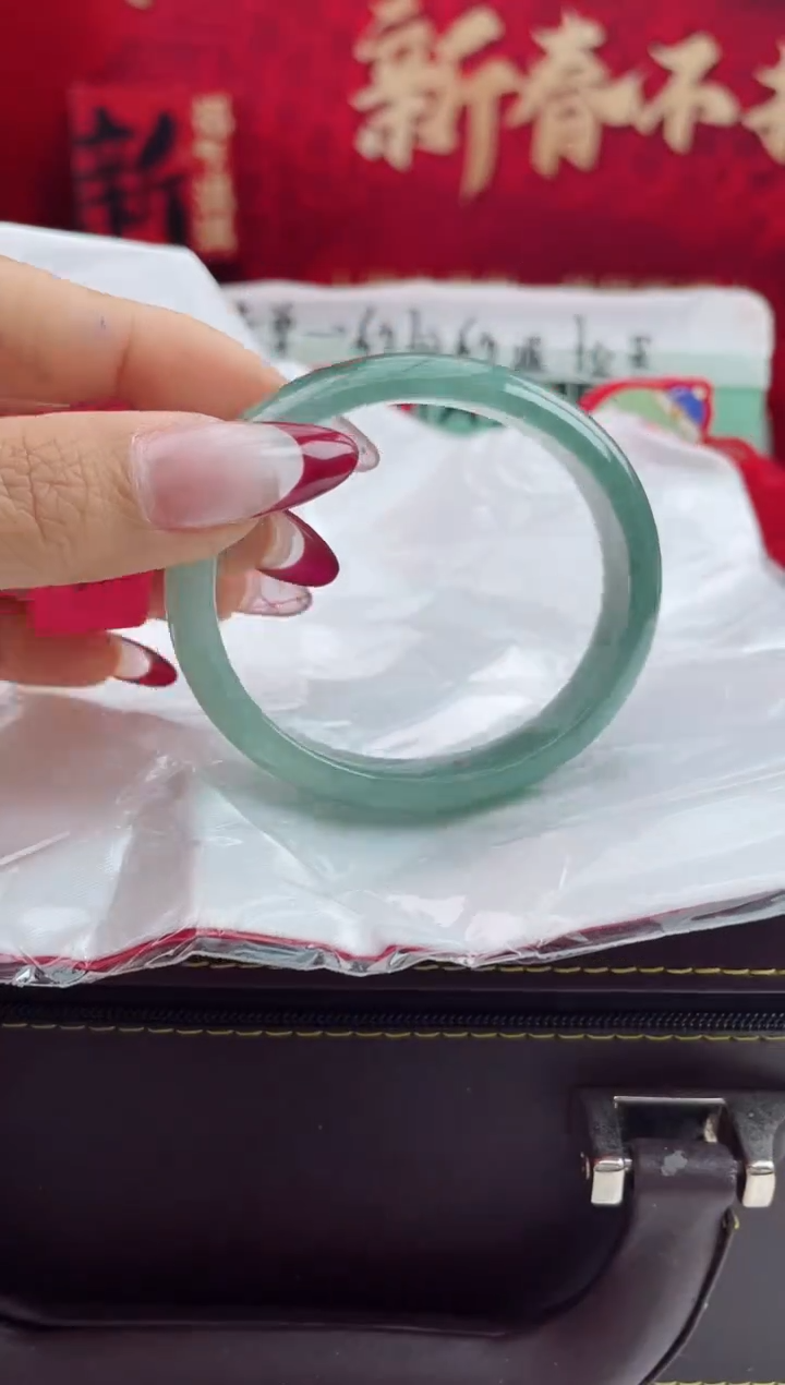 【闪购商品】翡翠手镯（贵妃镯）未镶嵌14翡翠手镯