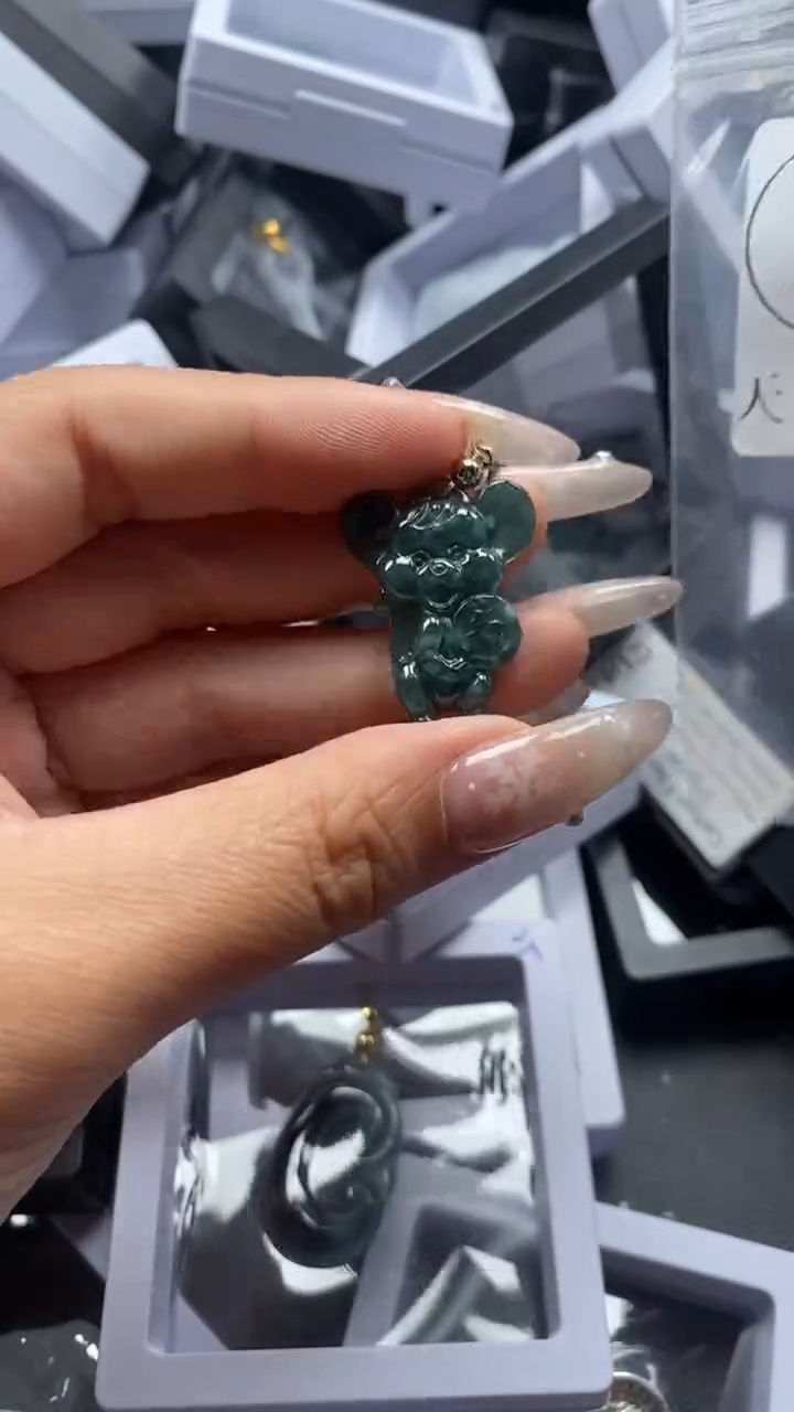 颈饰未镶嵌翡翠1763