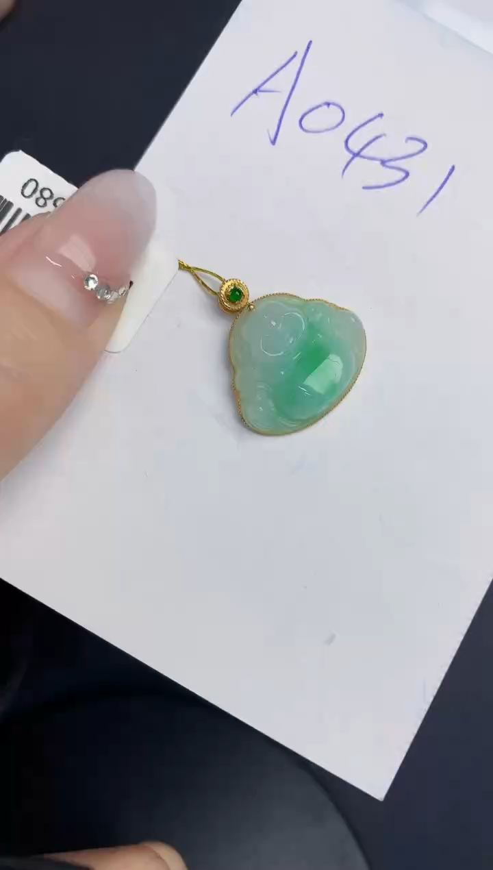 【闪购商品】翡翠颈饰18K金镶嵌000000000000