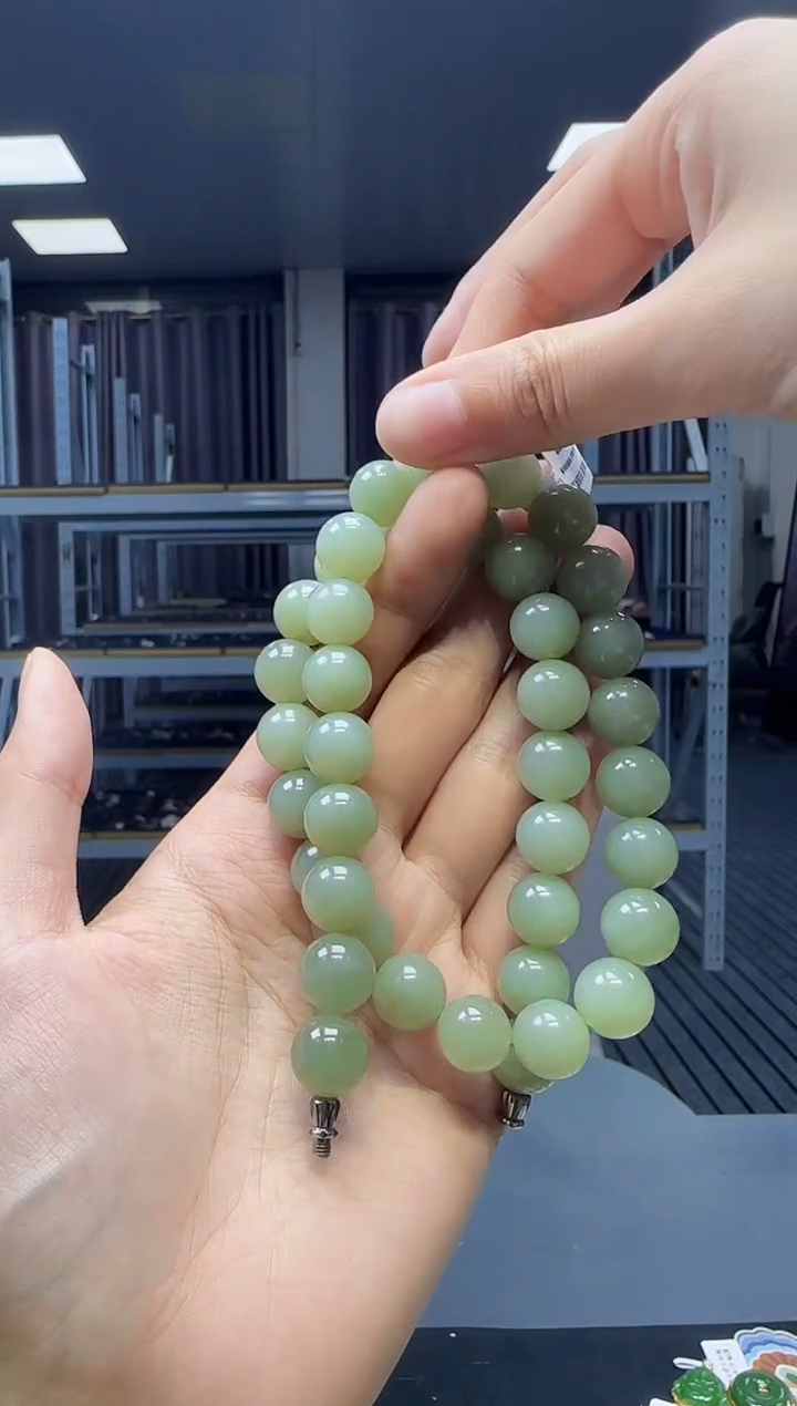 和田玉未镶嵌挂件1