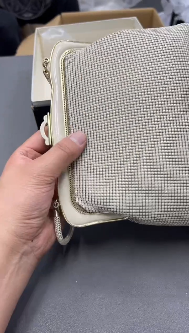 金属A**d工艺品小四孤品收藏