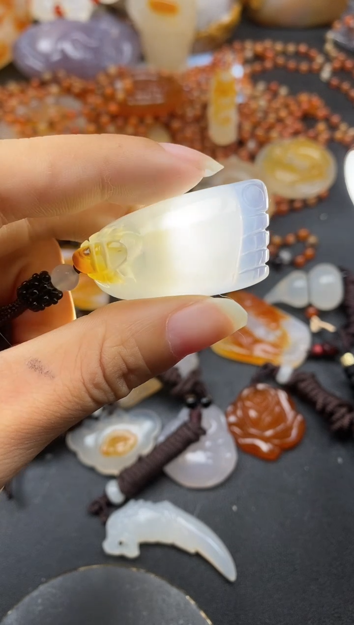 未镶嵌1玛瑙/玉髓痴**年ll