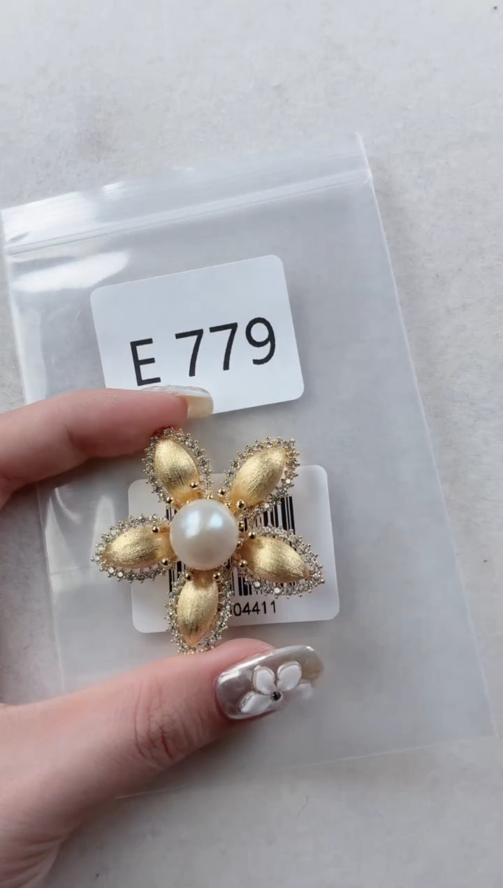 未镶嵌胸针海水珍珠E779