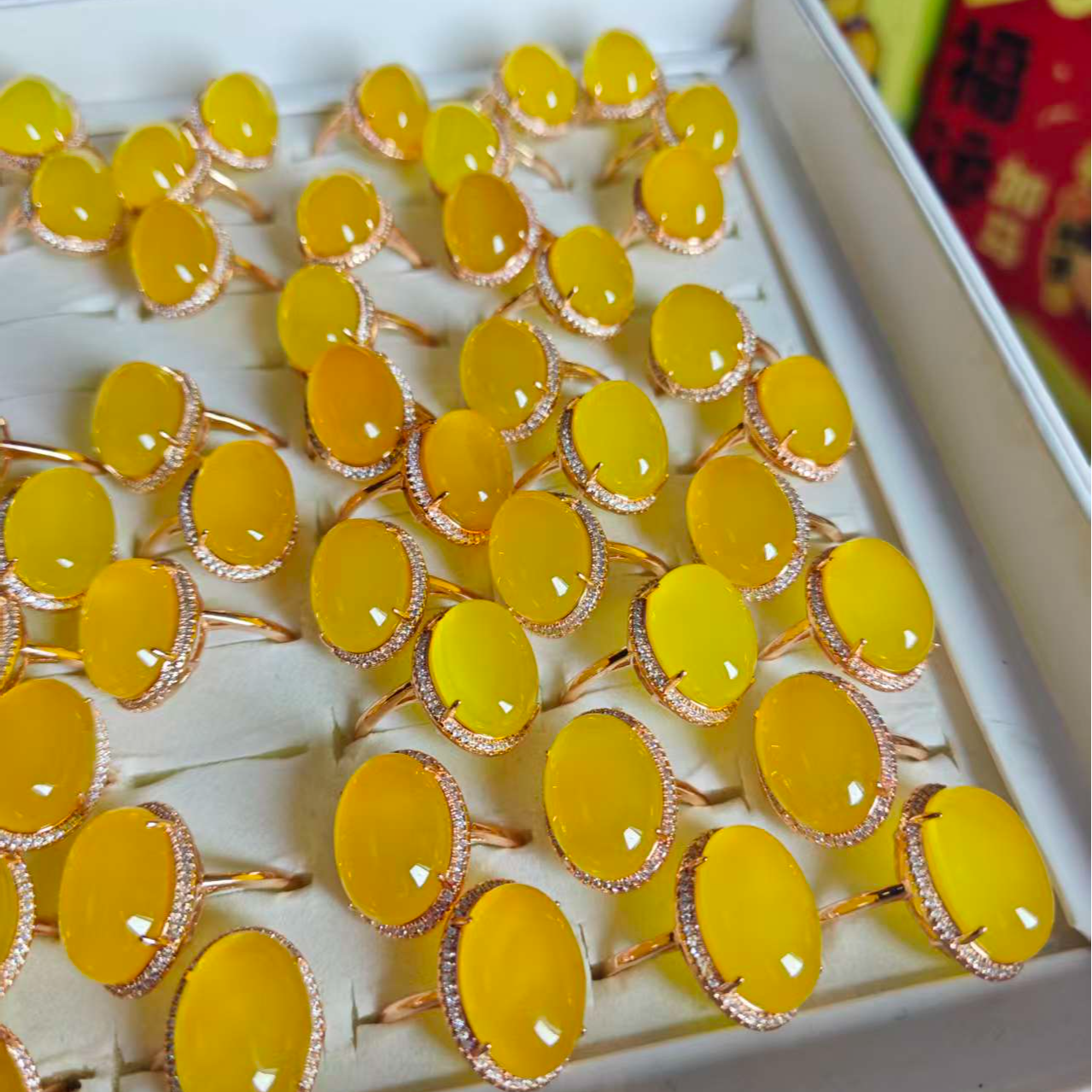 黄玛瑙时尚百搭戒指