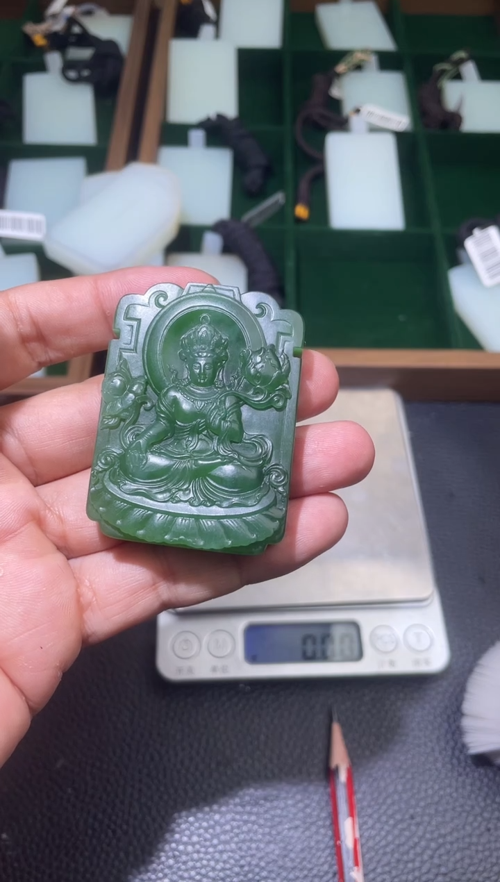 定制和田玉观音 