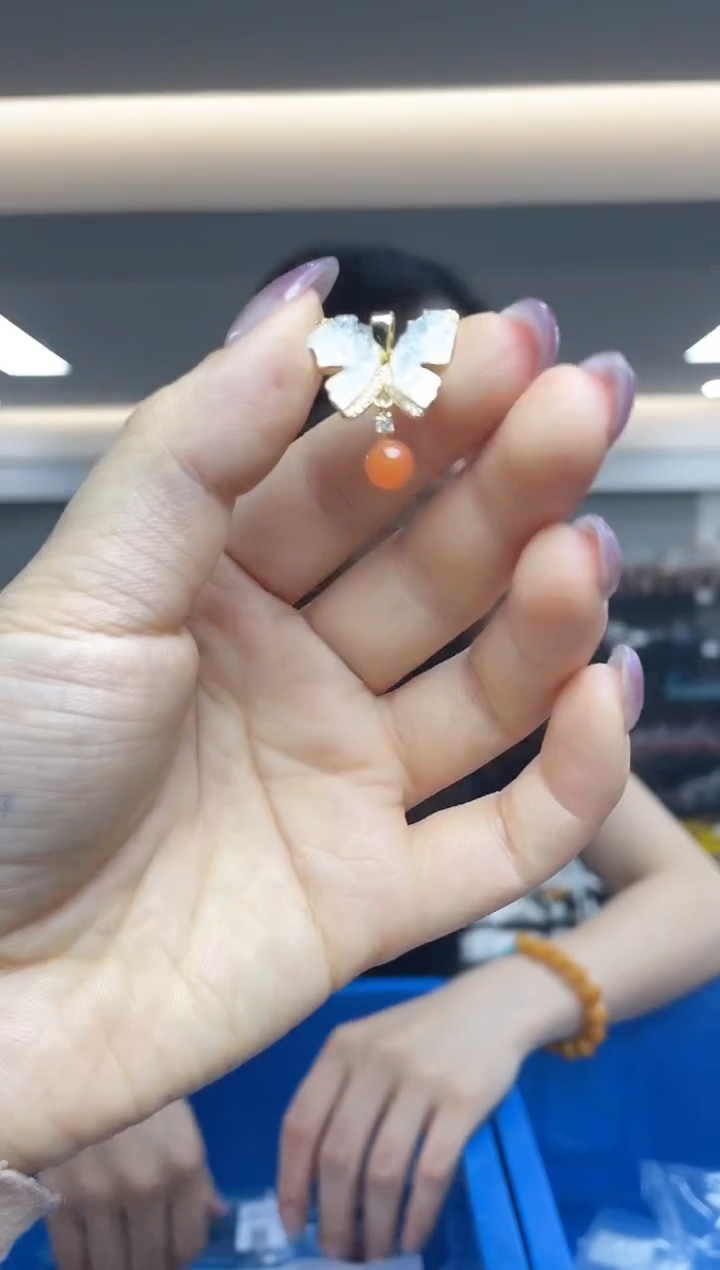 南红玛瑙`未镶嵌（多样性发一件）