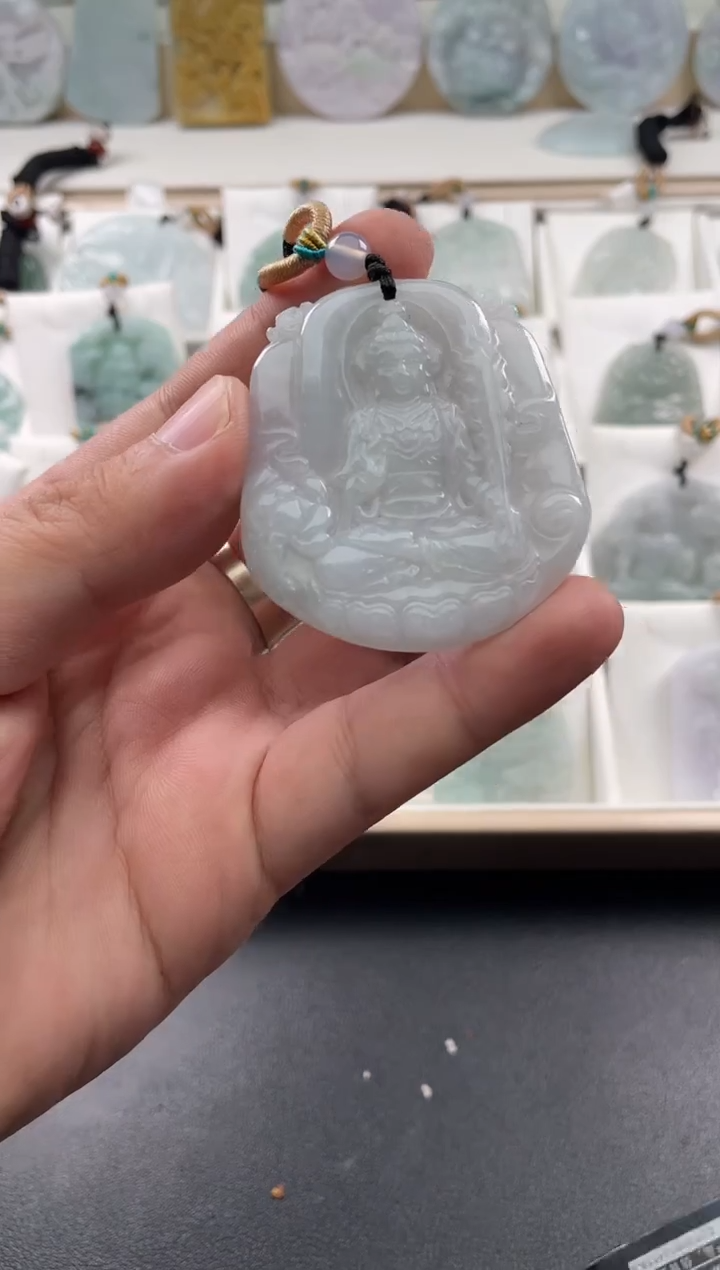 颈饰未镶嵌翡翠25/11/17/.224