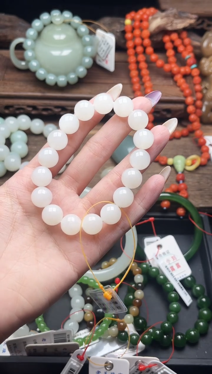 未镶嵌手串和田玉卡12天泰白玉 圆珠9014882