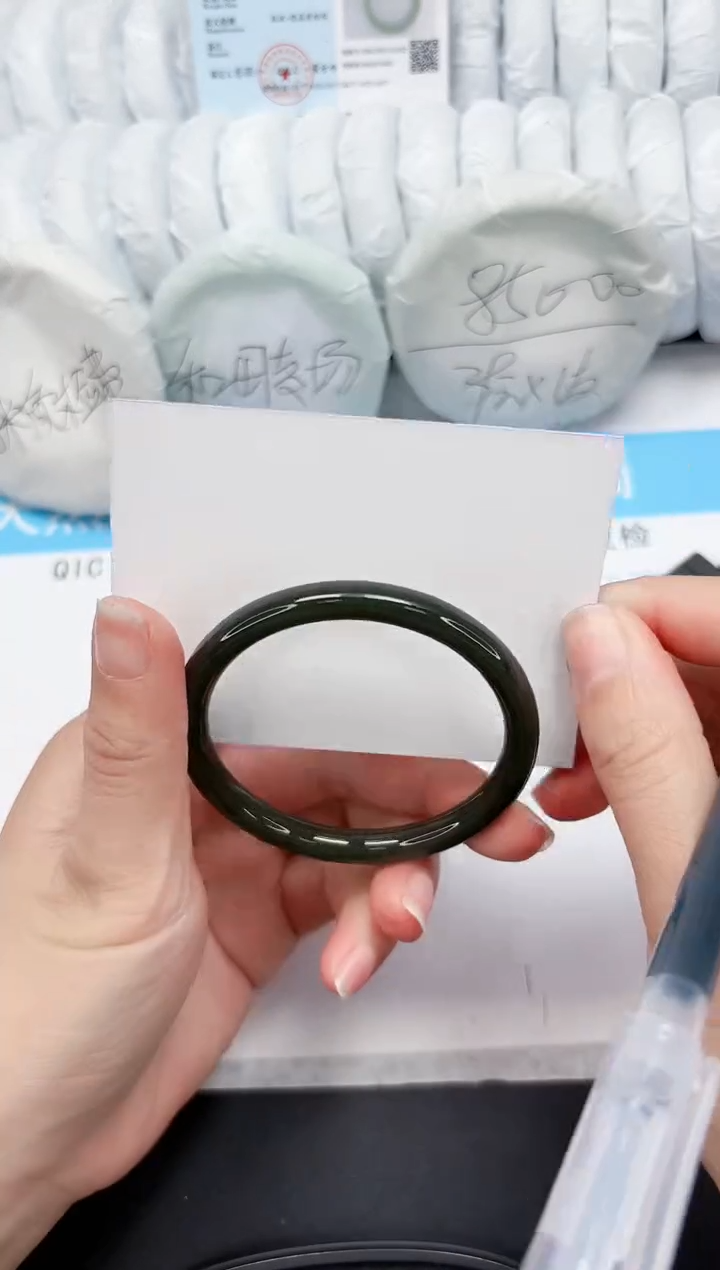 【闪购商品】和田玉手镯未镶嵌356-53