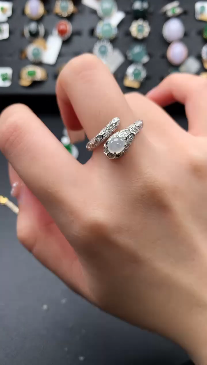 【闪购商品】翡翠戒指银S925镶嵌52141