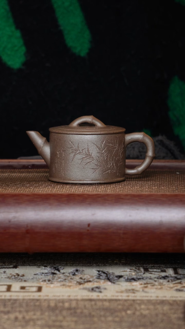 【闪购商品】紫砂茶壶100cc竹节汉瓦鲨皮青全手工