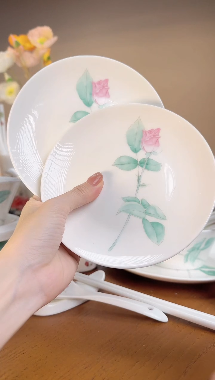 【闪购商品】玫瑰高骨瓷6寸浅盘2个