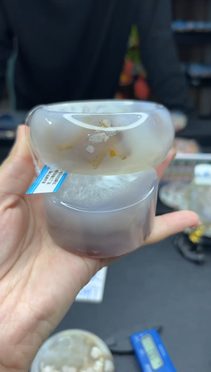 【闪购商品】石英质玉手镯未镶嵌240（64圈赠送镯心）