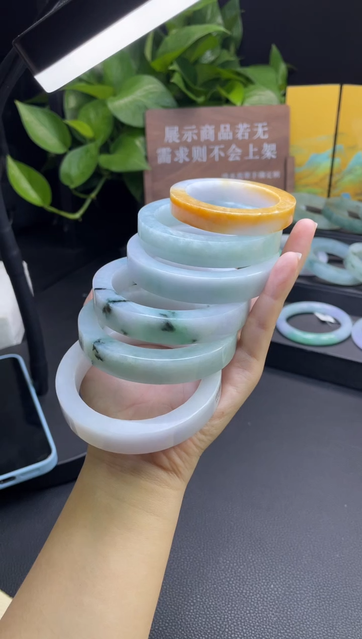 定制翡翠手镯未镶嵌天然缅料A货翡翠毛胚定制 