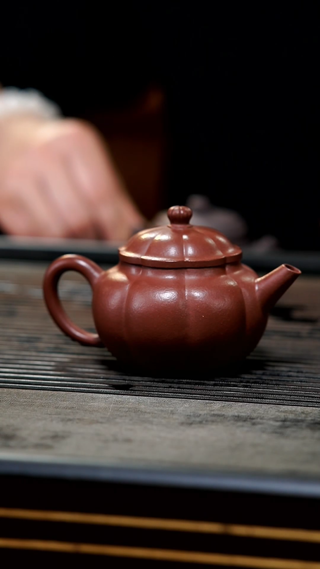 【闪购商品】紫砂茶壶18-微瑕半手底槽清筋纹水平170cc
