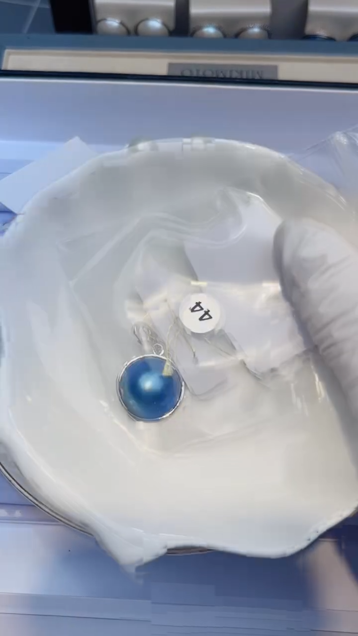 【闪购商品】银S925镶嵌拼合珍珠（马贝珠）颈饰吊坠